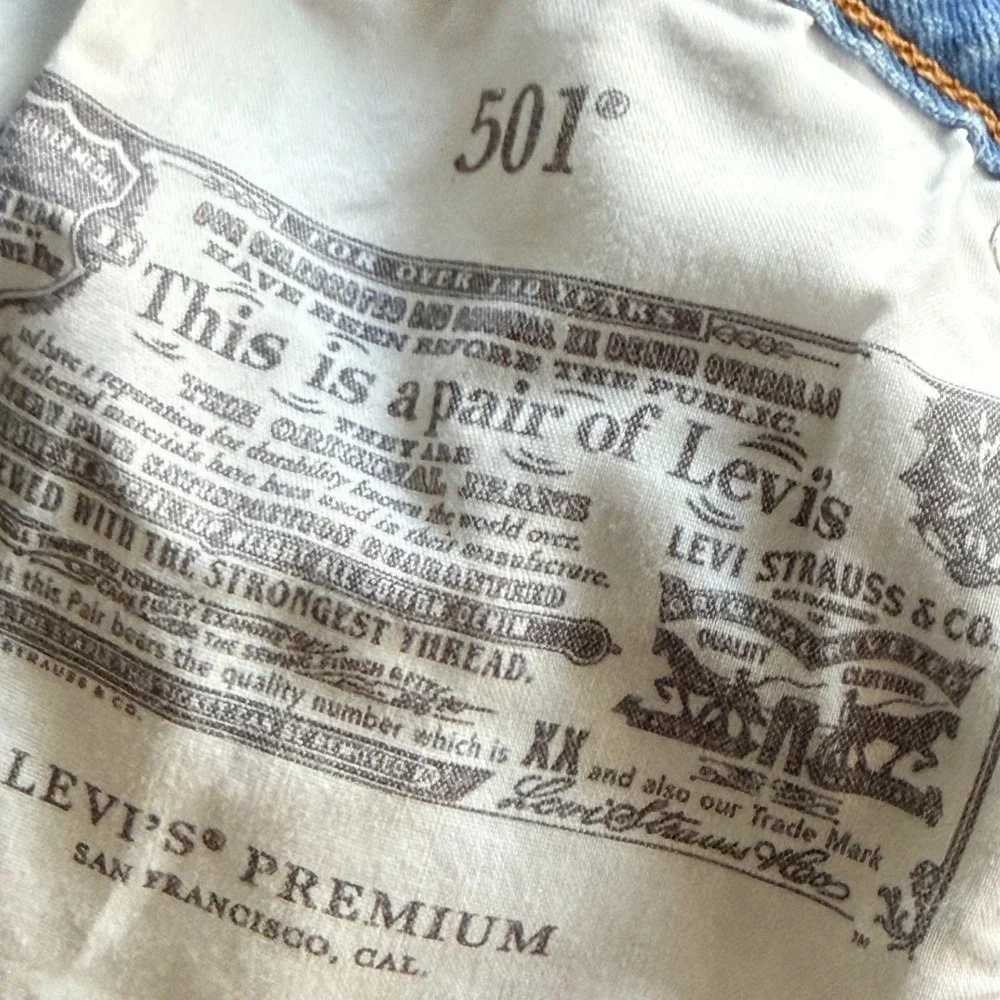 Levis 501 Y2K Women's Original Distressed‎ Patch Cut Off Denim Shorts, Light, 27